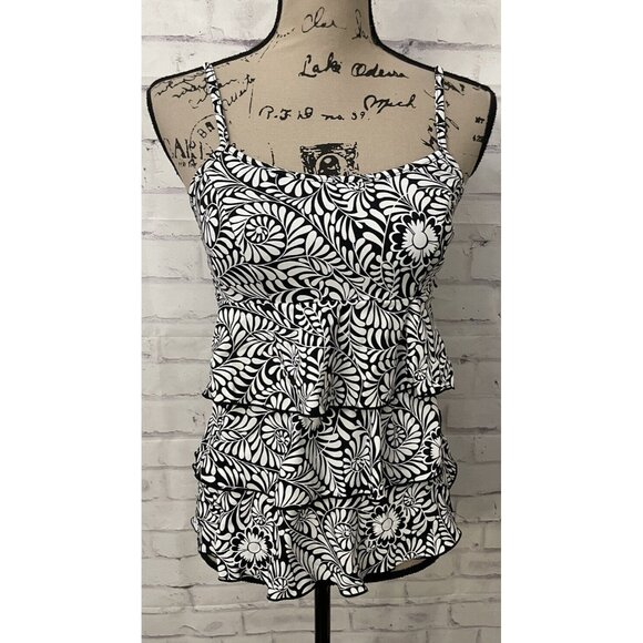 A Shore Fit Size 8 Black White Floral Tiered Ruffled Tankini Top‎ Swimsuit - Picture 1 of 9